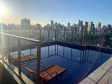 Graffiti Residence - 2 Quartos, Su�te e Varanda - Costa Azul